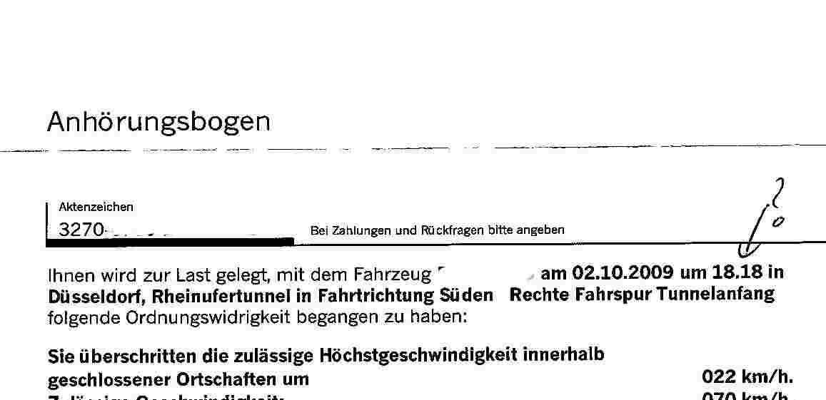 Durchfuhr man diesen dann am 02. Oktober 2009 in s&uuml;dliche Richtung mit zu hoher Geschwindigkeit, also z. B. mit 93 km/h statt der nunmehr erlaubten 70 km/h, brauchte man daf&uuml;r - laut Beh&ouml;rde - 5 Minuten! F&uuml;r 400.000 EUR wurde also eine Anlage gebaut, die dann noch ausf&uuml;hrlich getestet wurde und dann gingen nicht einmal die Uhren in den "High-Tech-Messger&auml;ten" richtig. Es wurden - wenn man denn zweimal "erwischt" worden ist und dennoch entgegen der Ank&uuml;ndigung der Beh&ouml;rde zwei Anh&ouml;rungsb&ouml;gen erhalten hatte - Schreiben an die Betroffenen verschickt, aus welchen nat&uuml;rlich die angebliche Tatzeit ersichtlich wude. Demnach hat man dann ganze f&uuml;nf Minuten f&uuml;r das Durchfahren des Tunnels mit &uuml;berh&ouml;hter Geschwindigkeit gebraucht. Dies wurde nun wohl ge&auml;ndert. Wer bis zum 05. Oktober 2009 einen Anh&ouml;rungsbogen / Bu&szlig;geldbescheid erhalten hat, sollte sich wehren...
